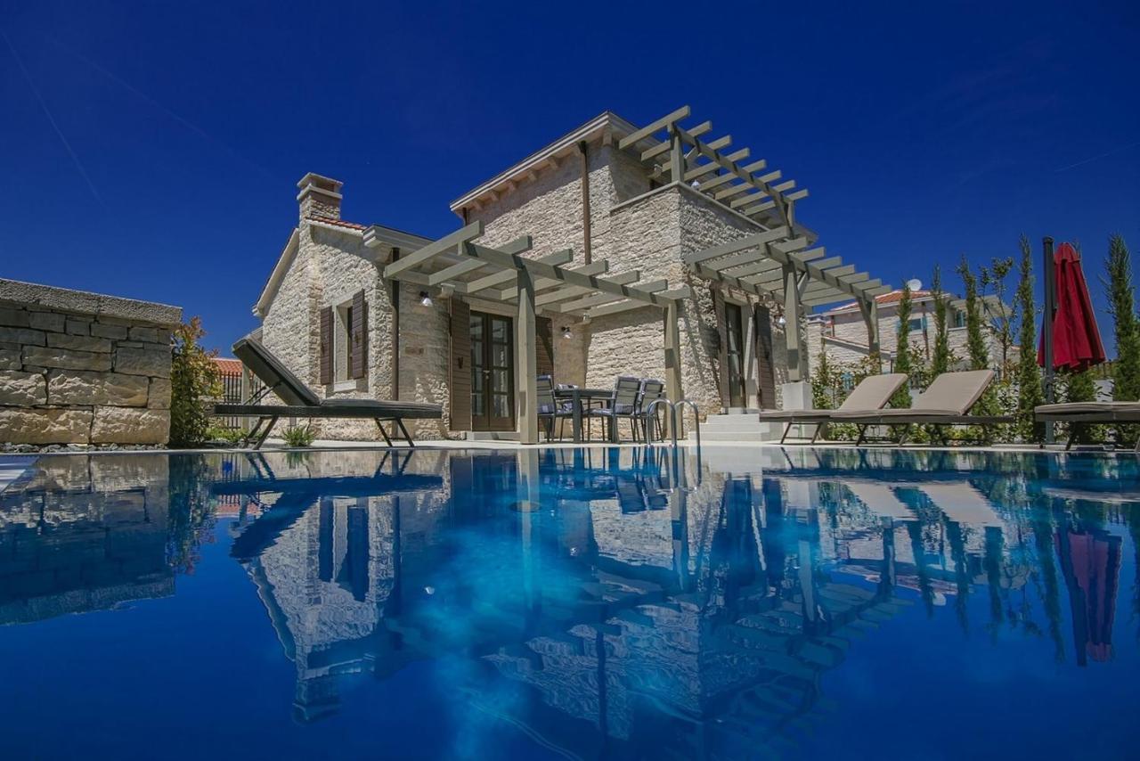 Stone Villa Zahara Ližnjan Exterior foto